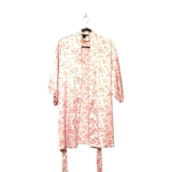 Victoria's Secret Womens Robe Pink S  Satin with  Belt 3/4 Sleeve - Picture 1 of 6